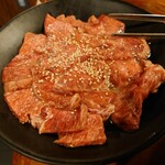 焼肉 ホルモン 牛繁 - 