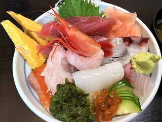 Asahizushi - ランチの海鮮丼