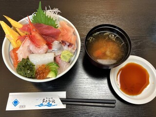 Asahizushi - ランチの海鮮丼