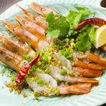 Big red shrimp carpaccio with Thai sauce