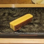 すし小粋 - 海老すり身入り玉子焼