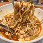 蝋燭屋 - 焼きチーズ麻婆麺 倍辛 1400円
      痺れ激増し100円