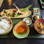 郷土料理ともん - 天然鮎の塩焼き定食