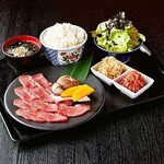 Lunch only!! “Easy!! Yakiniku (Grilled meat) Gozen Course” 2750 yen ⇒ 1650 yen