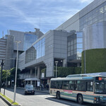 Ganja - すぐ隣には立派な本川越駅