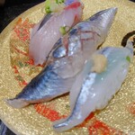 Kanazawa Maimon Zushi - 光り物３種盛。サヨリおいしかったー。