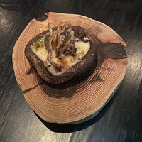 ラ・ボンヌターブル - 原木しいたけ、 熟鮨クリーム