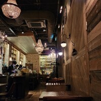 TOKYO Whisky Library - 