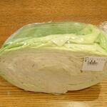 ディオ - キャベツ半玉 (税抜)100円 (2023.06.30)