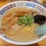 らーめん もんつきかかか - 木曜限定とんこつ塩