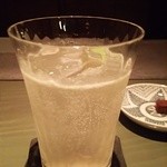 Bar tre - マンサニージャ＋ソーダ＋すだち