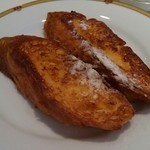 レ セゾン - 2013 9 朝食 パンも変更 フレンチトースト 普通は3つですが2つにしてもらいました