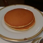 レ セゾン - 2013 9 朝食 パンを変更(妻)パンケーキ こちらも通常三枚ですが二枚に変更してもらいました