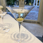 ソンブルイユ TOKYO - マティーニで胃に刺激を