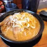 川出拉麺店 - 