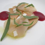 クイントカント - ホタテ：フォアグラのスモーク、ペスカロッサ1