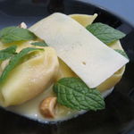 クイントカント - トルテッリ：乳飲み仔羊のリピエノ、ミント、ペコリーノ、モスカート1