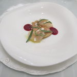 クイントカント - ホタテ：フォアグラのスモーク、ペスカロッサ3