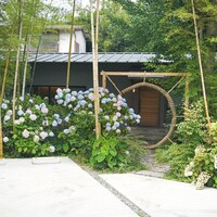 鎌倉 北じま - 紫陽花が綺麗な門構え
