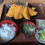 魚屋の磯料理 まるとし - 