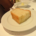 リストランテ カノフィーロ - 今日も美味しい手作りフォカッチャ