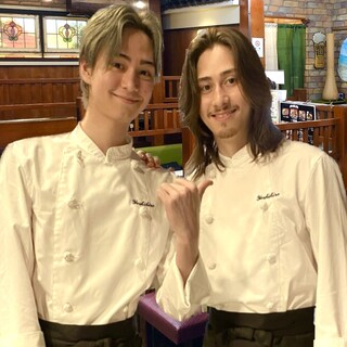 僕たちが心込めて作り上げた「手作りソース」をお楽しみ下さい