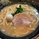 横浜家系ラーメン だるま家3 - 