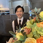 リストランテ プレーゴ - お花と人気爆発ジャニーズ男子。笑　またサイン会とか、イベントせなあかんな。