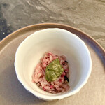 スープとカレー ボンジョルネ - ●リゾット
      赤い大根リゾット　大葉味噌添え