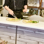 スープとカレー ボンジョルネ - ヴィアンド準備中