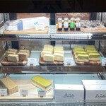 BRANTA BAKE STORE - ショーケース