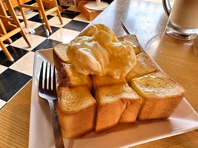 ローハイド（low-hide） - 本宮（丼）の写真