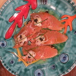 ボガマリ・クチーナ・マリナーラ - スモークしたマスノスケ、日向夏とキャビア