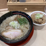 Menya Eguchi - 背脂そば　と　炊き込みご飯