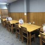 CoKo食堂 - テーブル席