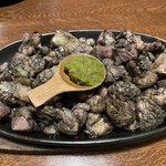 ぐんけい 隠蔵 - 地鶏炭火焼き