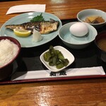 新蔵 - 2018/05/02 鯖塩焼き定食+生玉子