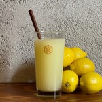 Premium Whole Lemon Sour