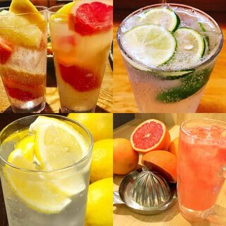 フレッシュな果物の美味しいお酒も豊富！！
