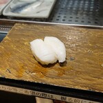Tsukiji Sushichou - えんがわ165円✕2