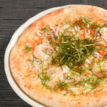 Shirasu and perilla shrimp miso pizza