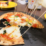 バルハチゴー - テーズの糸攻撃_|￣|　　　　=====○頭ビーム