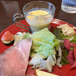 バルハチゴー - アップで1枚