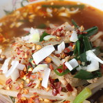 餃子の王将 - 刻みネギ＆唐辛子