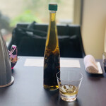 プレゼンテ スギ - 自家製ウド葉酒