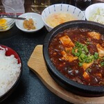 宏艶飯店 - 