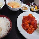 宏艶飯店 - 