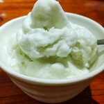 灼味噌らーめん 八堂八 - メロンシャーベット 150円