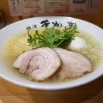 横濱 本丸亭  - 塩煮たまごトッピング