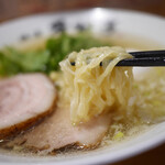 横濱 本丸亭  - 本丸塩ら〜麺